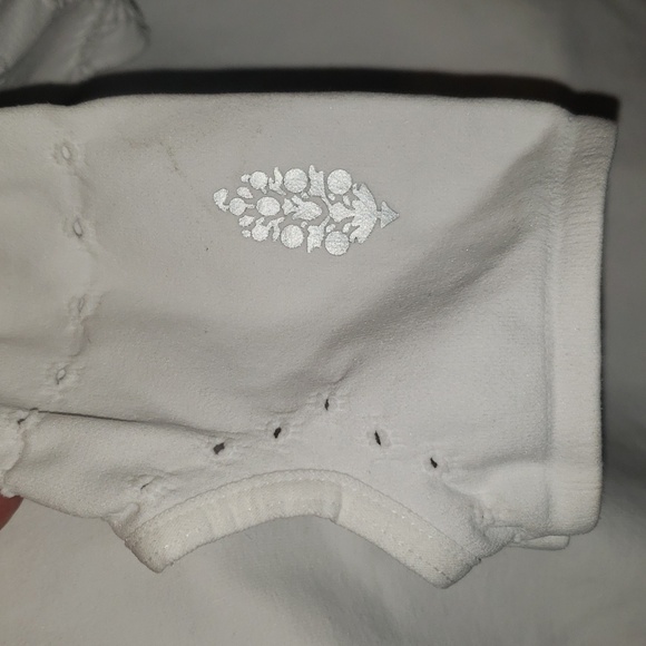 Free People Movement Good Karma Hoodie White M/L nwot - Picture 8 of 14